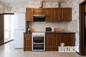 2-к квартира, посуточно, 42м2, 23/25 этаж