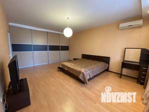 3-к квартира, посуточно, 138м2, 5/13 этаж