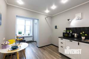 1-к квартира, посуточно, 43м2, 1/1 этаж