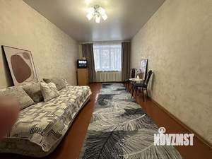 1-к квартира, посуточно, 42м2, 1/1 этаж