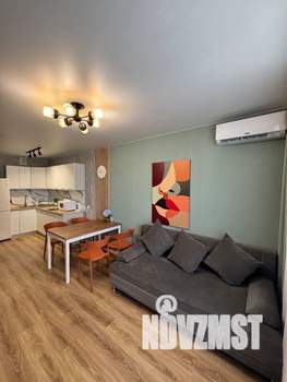 2-к квартира, посуточно, 40м2, 13/22 этаж