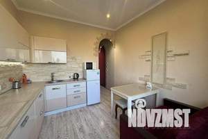 1-к квартира, посуточно, 35м2, 16/16 этаж