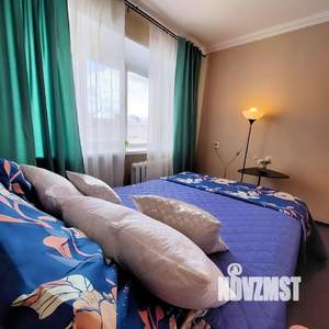 1-к квартира, посуточно, 34м2, 4/5 этаж