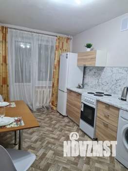 1-к квартира, посуточно, 38м2, 1/9 этаж