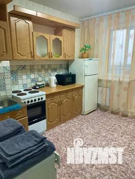 1-к квартира, посуточно, 39м2, 8/14 этаж