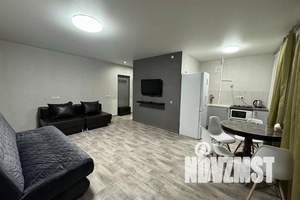 2-к квартира, посуточно, 45м2, 3/5 этаж