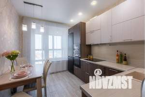 1-к квартира, посуточно, 40м2, 13/18 этаж