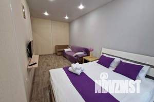 1-к квартира, посуточно, 38м2, 3/25 этаж