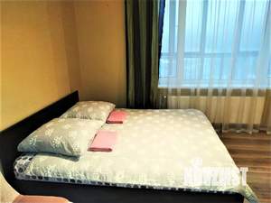 1-к квартира, посуточно, 30м2, 4/18 этаж