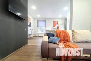 1-к квартира, посуточно, 42м2, 7/33 этаж