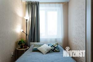 1-к квартира, посуточно, 37м2, 5/17 этаж