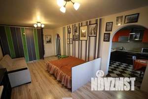 1-к квартира, посуточно, 50м2, 6/16 этаж