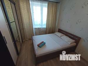 1-к квартира, посуточно, 43м2, 8/19 этаж