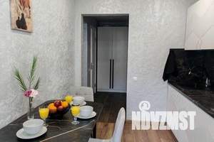 1-к квартира, посуточно, 35м2, 7/19 этаж