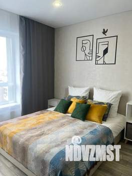 Студия квартира, посуточно, 32м2, 12/32 этаж