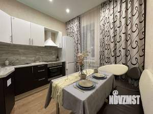 1-к квартира, посуточно, 40м2, 1/25 этаж