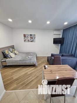 Студия квартира, посуточно, 31м2, 19/25 этаж