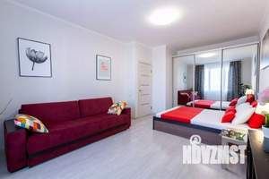1-к квартира, посуточно, 42м2, 1/1 этаж