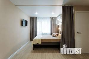 1-к квартира, посуточно, 35м2, 4/5 этаж