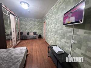 1-к квартира, посуточно, 42м2, 1/1 этаж