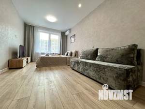 1-к квартира, посуточно, 44м2, 3/9 этаж