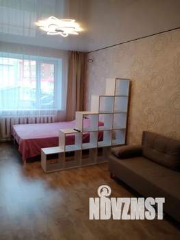 1-к квартира, посуточно, 40м2, 2/10 этаж