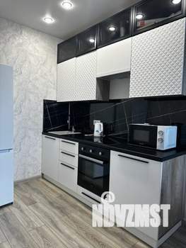 1-к квартира, посуточно, 50м2, 8/25 этаж