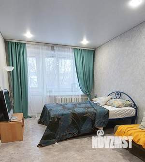 1-к квартира, посуточно, 41м2, 1/1 этаж