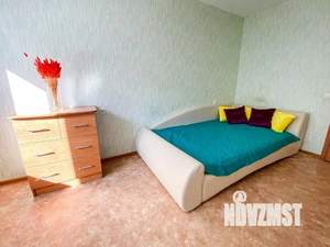 3-к квартира, посуточно, 80м2, 1/1 этаж