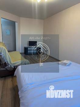 1-к квартира, посуточно, 40м2, 3/12 этаж