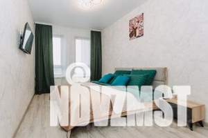1-к квартира, посуточно, 40м2, 7/32 этаж