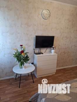 1-к квартира, посуточно, 40м2, 8/9 этаж