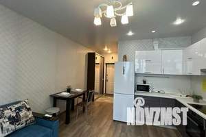 2-к квартира, посуточно, 42м2, 3/25 этаж