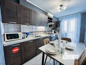 1-к квартира, посуточно, 43м2, 9/10 этаж
