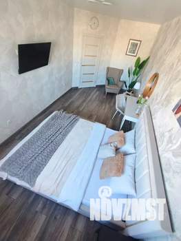 1-к квартира, посуточно, 40м2, 12/17 этаж