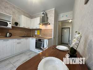 1-к квартира, посуточно, 40м2, 23/25 этаж