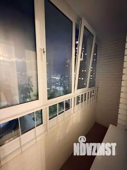 Студия квартира, посуточно, 28м2, 11/25 этаж