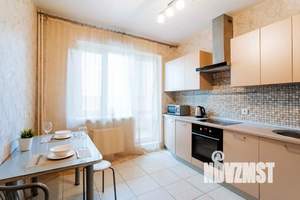 1-к квартира, посуточно, 42м2, 1/1 этаж