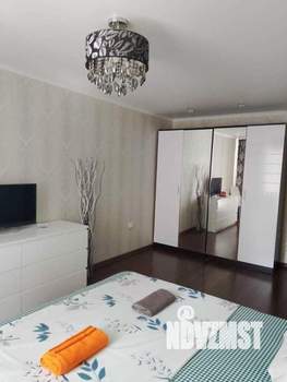 2-к квартира, посуточно, 50м2, 1/1 этаж