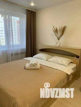 1-к квартира, посуточно, 37м2, 1/1 этаж