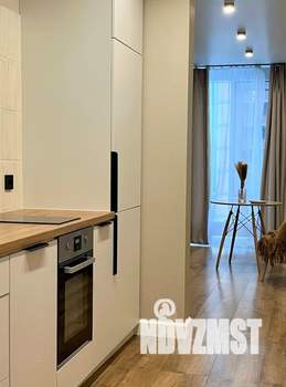 1-к квартира, посуточно, 30м2, 13/25 этаж