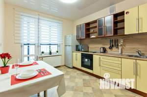 1-к квартира, посуточно, 43м2, 1/1 этаж