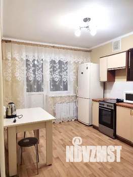 1-к квартира, посуточно, 40м2, 4/15 этаж