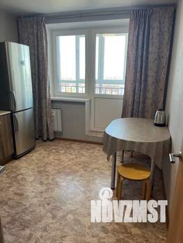 1-к квартира, посуточно, 40м2, 10/14 этаж