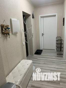 1-к квартира, посуточно, 37м2, 1/1 этаж