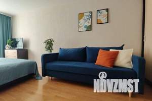 1-к квартира, посуточно, 35м2, 3/25 этаж