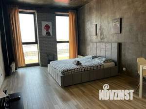 1-к квартира, посуточно, 35м2, 4/21 этаж