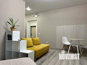 Студия квартира, посуточно, 31м2, 10/22 этаж