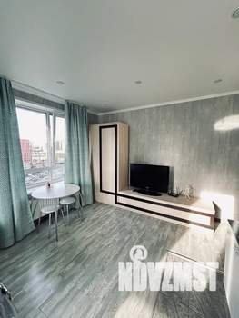 Студия квартира, посуточно, 30м2, 13/25 этаж