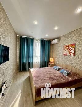 1-к квартира, посуточно, 36м2, 11/25 этаж